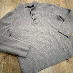 Theory Heather Gray Ribbed Merino Wool Sweater